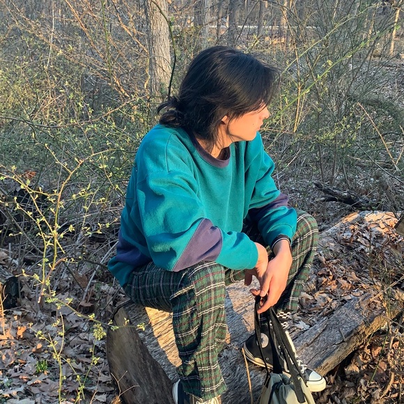 Meet your Posher, Izra - Picture 1 of 1